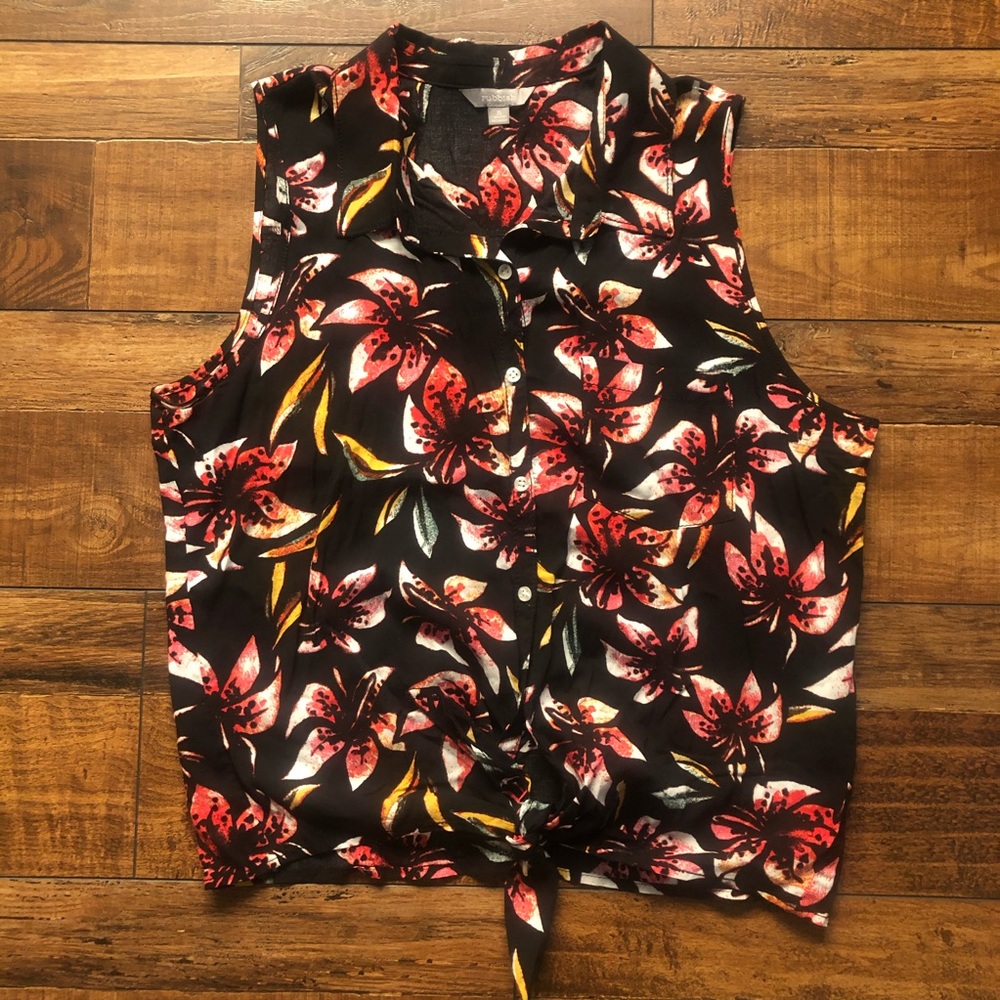 Women’s XL tropical sleeveless blouse